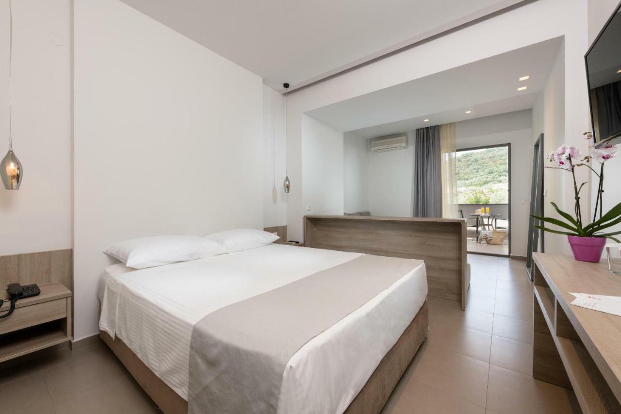Princess Golden Beach Hotel Chrysi Ammoudia Exterior foto